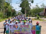 ร่วมเดินรณรงค์ ประชาสัมพันธ์โรคไข้เลือดออก เพื่อให้ประชาชนใน